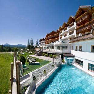 Фотографии гостиницы 
            Hotel Sonnalp