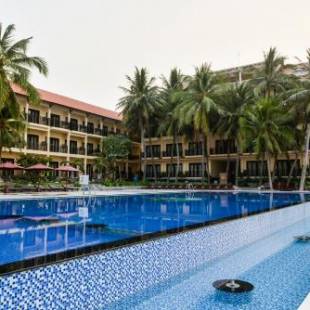 Фотографии гостиницы
Hon Rom Central Beach Resort