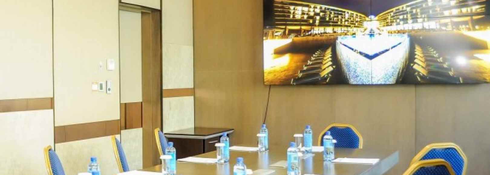 Фотография комнаты для переговоров Сочи