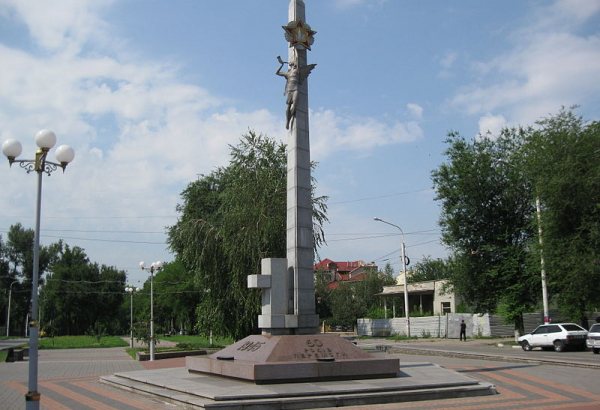 Фотография памятника Обелиск к 60 летию Победы