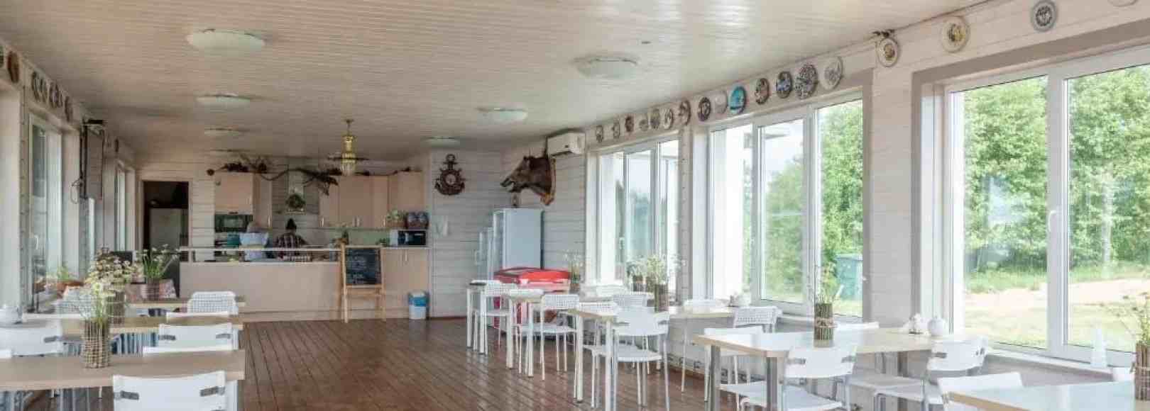 Фотография банкетного зала Зал кафе Река