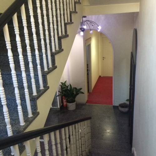 Фотографии гостиницы
Corner House