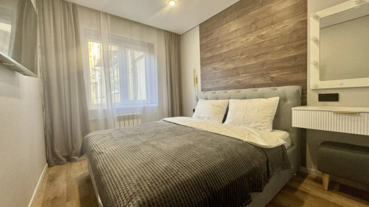 Фотографии квартиры 
            Апартаменты Marlen Apart на Улице Роз