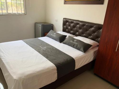 Фотография гостиницы Hotel Aeromar Central