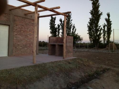 Фотография гостевого дома Cabañas de la bodega Romano-Pin