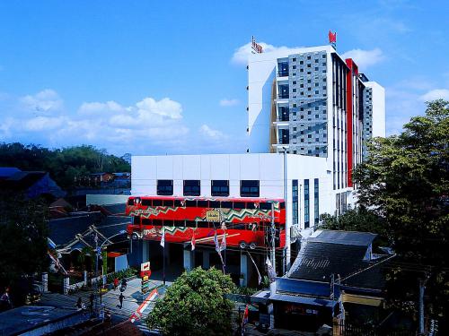 Фотография гостиницы Meotel Jember