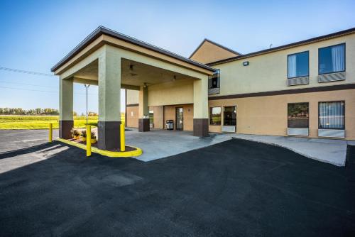 Фотография гостиницы Americas Best Value Inn-Galesburg