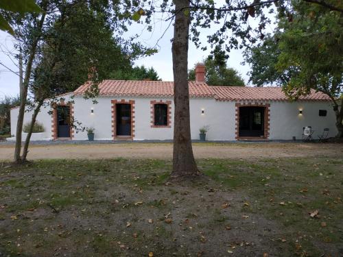 Фотография гостевого дома La Roseraie