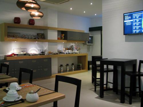 Фотография гостиницы Apollo Hotel