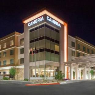 Фотографии гостиницы 
            Cambria Hotel Phoenix- North Scottsdale