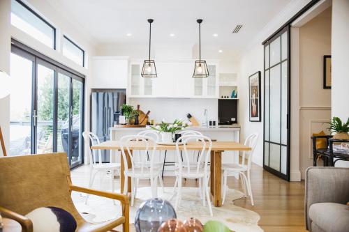 Фотография гостевого дома Sandringham