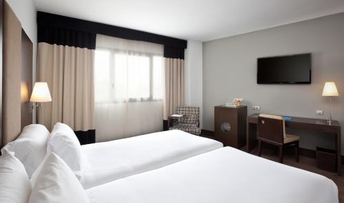 Фотография гостиницы NH Madrid Sur