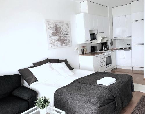 Фотография квартиры City Home Finland Tampella - City View, Own Sauna, One Bedroom, Furnished Balcony and Great Location