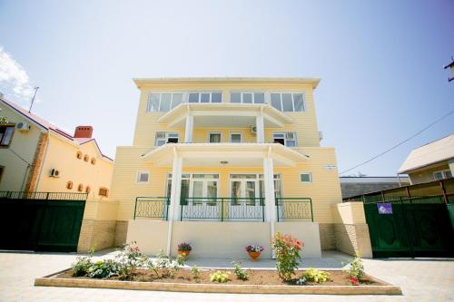 Фотография гостевого дома Ростислав-2