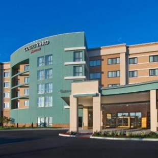 Фотографии гостиницы 
            Courtyard Newport News Airport