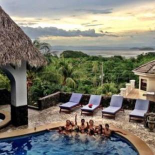 Фотографии гостевого дома 
            Pura Vida Villa in Playa Ocotal