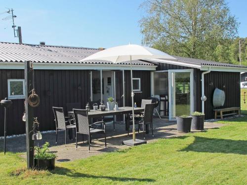 Фотография гостевого дома Holiday Home Lille Strandgaard II
