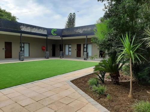 Фотография гостиницы Copperwood Hotel and Conferencing