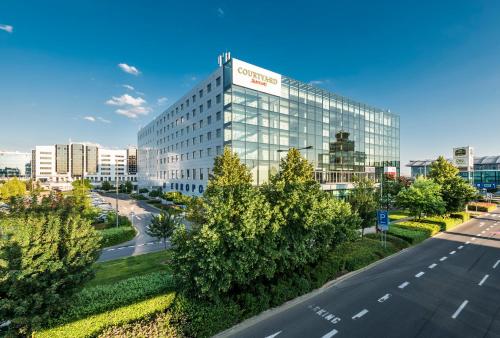 Фотография гостиницы Courtyard by Marriott Prague Airport