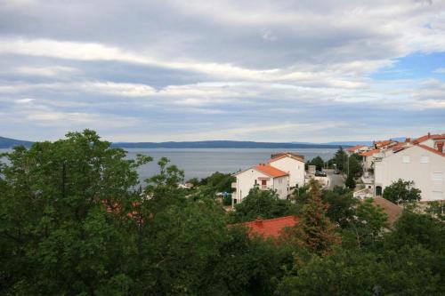 Фотография гостевого дома Apartments with a parking space Novi Vinodolski - 5514