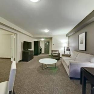 Фотографии гостиницы
The Coast Kamloops Hotel & Conference Centre