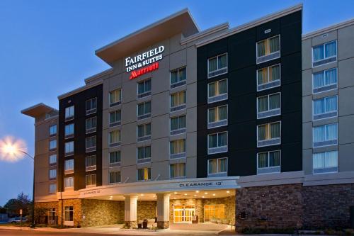 Фотография гостиницы Fairfield Inn & Suites by Marriott San Antonio Downtown/Alamo Plaza