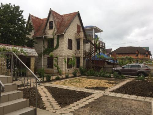 Фотографии гостиницы
Уютный дворик