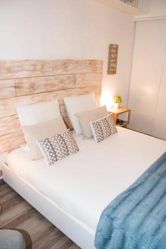 Фотография апарт отеля Studios Nuitée en Provence