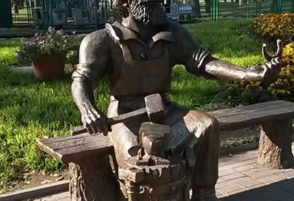 Фотография памятника Памятник Скобарю