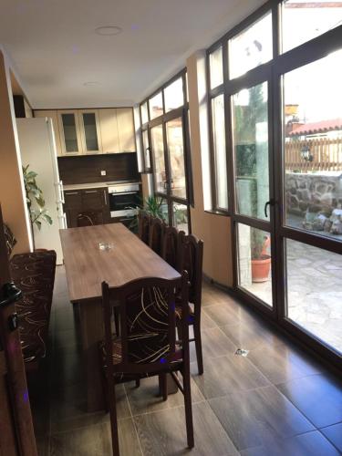 Фотография гостевого дома Guest House Lori