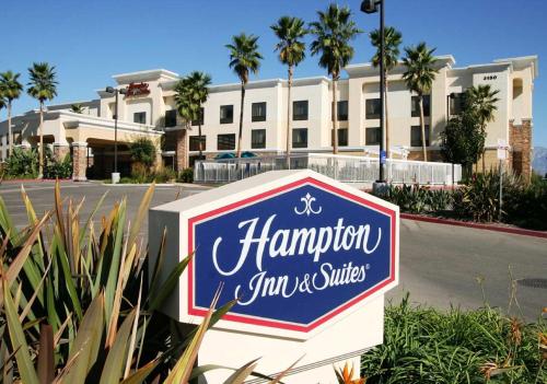 Фотография гостиницы Hampton Inn & Suites Chino Hills