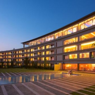 Фотография гостиницы Shima Kanko Hotel The Bay Suites