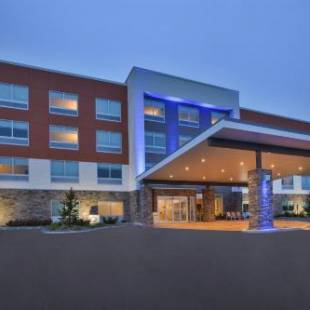 Фотографии гостиницы 
            Holiday Inn Express & Suites - Parkersburg East, an IHG Hotel