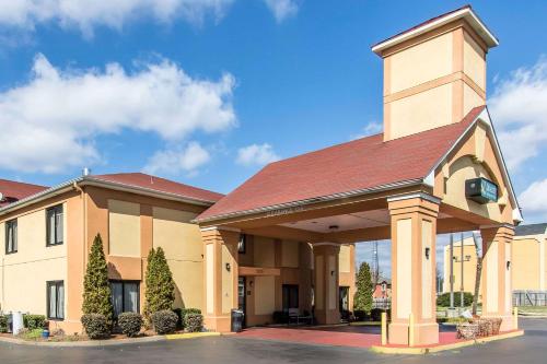 Фотография гостиницы Quality Inn & Suites Memphis East