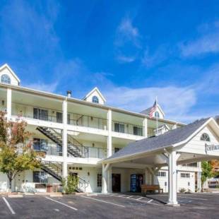 Фотографии гостиницы
Quality Inn Yosemite Valley Gateway