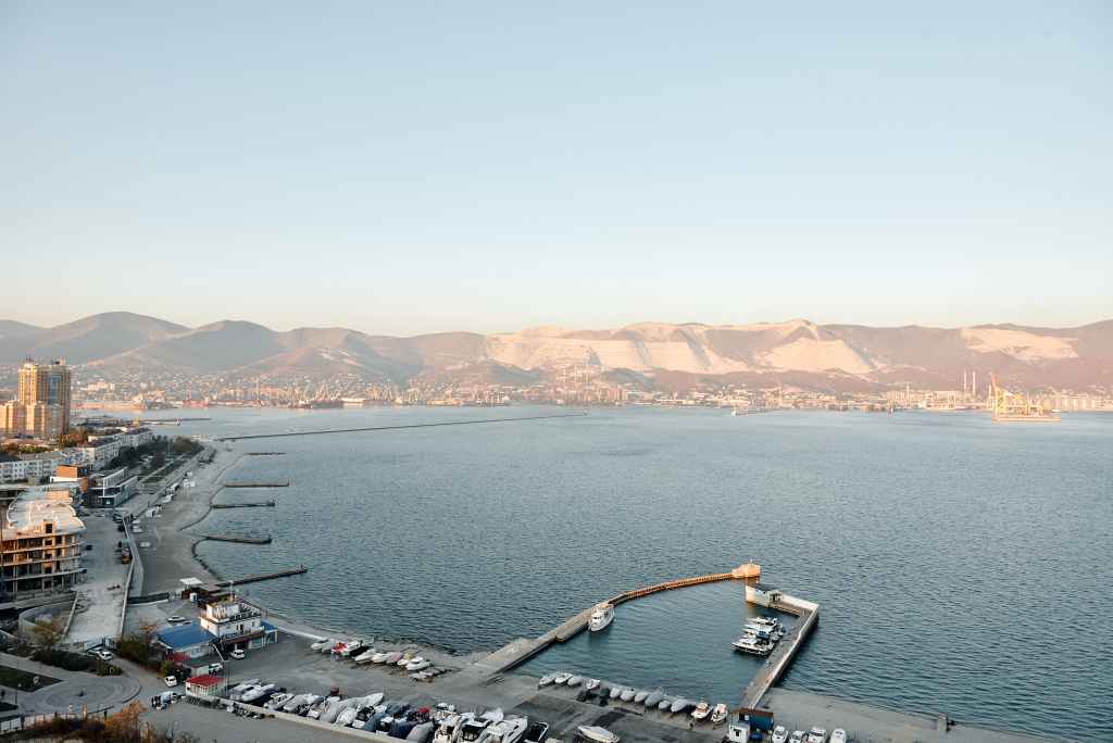 Фотография квартиры Апартаменты Класса Люкс на Первой Линии в Центре Новороссийска от LetoApart