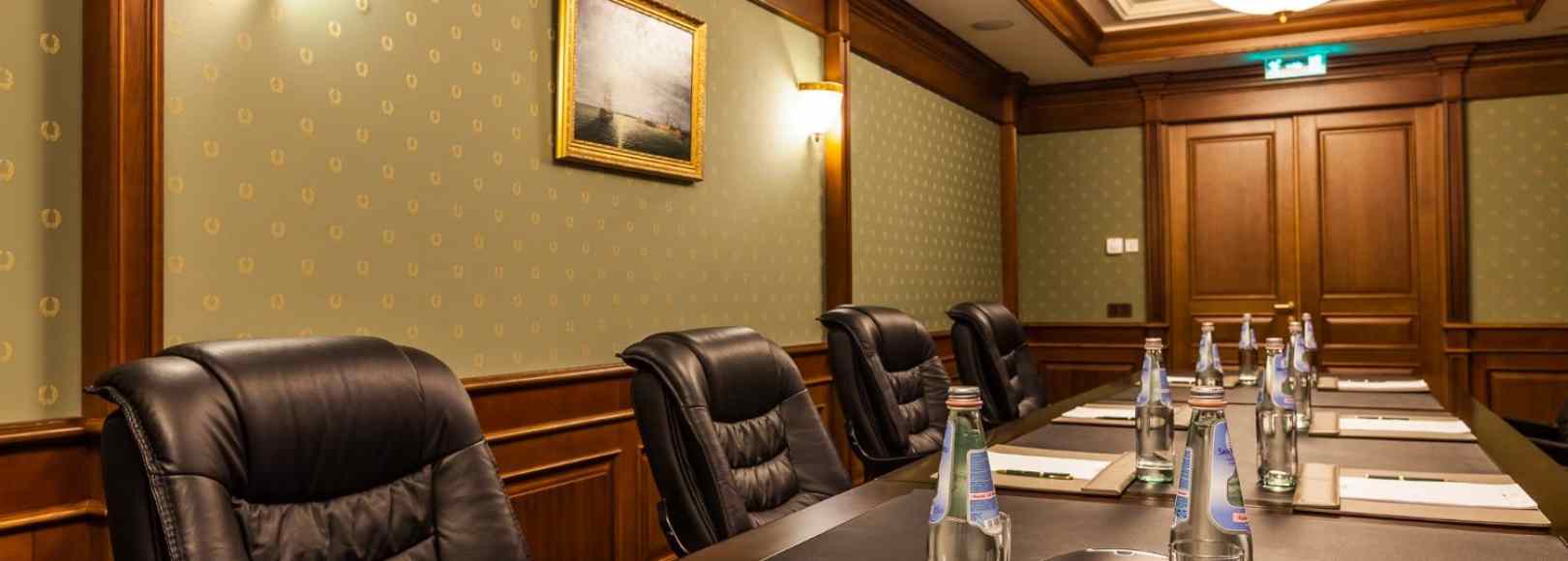 Фотография комнаты для переговоров Валлен-Деламот