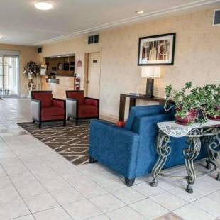 Фотографии гостиницы 
            Quality Inn Seekonk-Providence