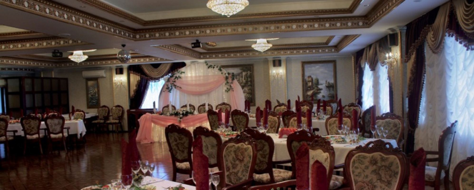 Фотографии ресторана 
            Надежда