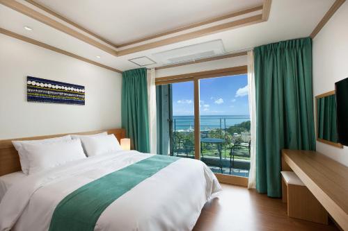 Фотография гостиницы Familia Hotel