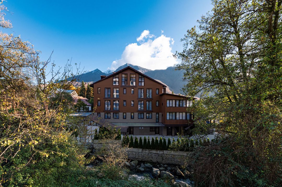 Фотография гостиницы Горная Кадриль Редэнс