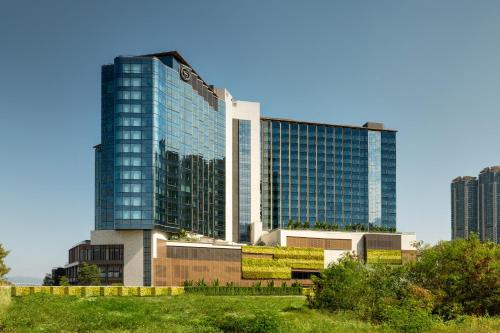 Фотографии гостиницы
Sheraton Hong Kong Tung Chung Hotel