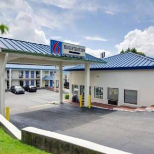 Фотографии гостиницы
Motel 6-Atlanta, GA