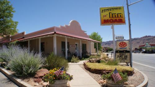 Фотография мотеля Adventure Inn Moab