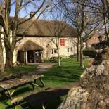 Фотография мини отеля The Heathfield Inn