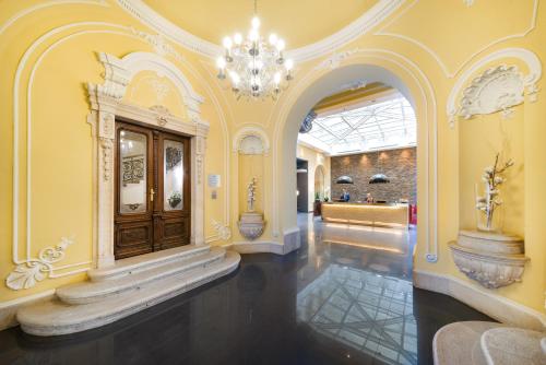 Фотография гостиницы Hotel Palazzo Zichy Budapest