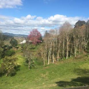 Фотографии базы отдыха
Thistle and Pine Cottage Farmstay