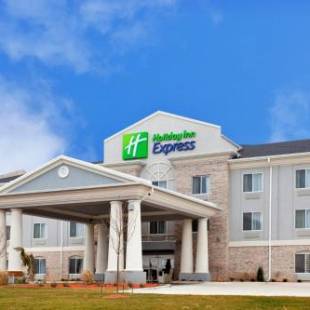Фотографии гостиницы 
            Holiday Inn Express Le Roy, an IHG Hotel