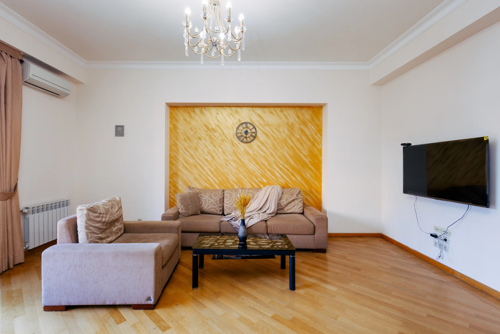 Фотография квартиры Квартира 2-к в новостройке, улица Арама, DI480