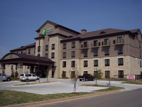 Фотография гостиницы Holiday Inn Express Conway, an IHG Hotel